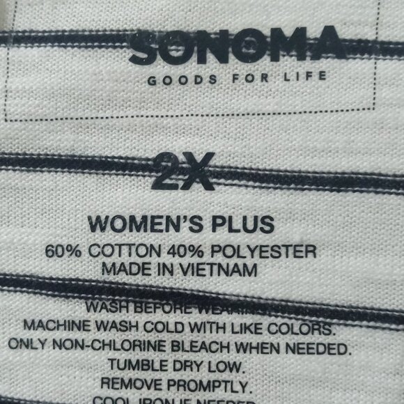 Ladies Dress - Picture 2 of 2